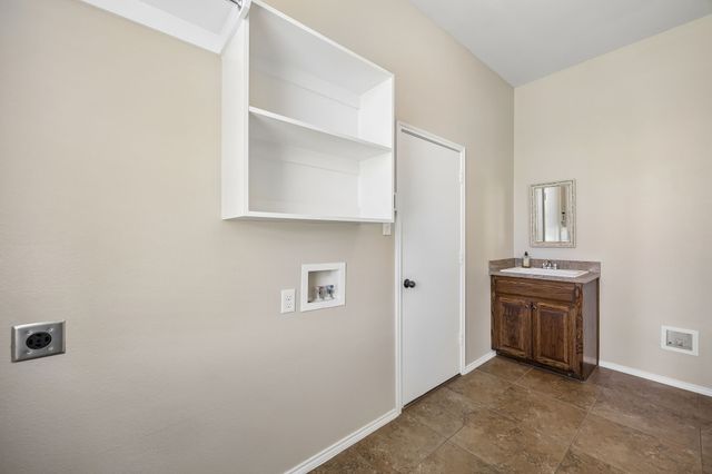 117 Thames Circle, Waxahachie, TX 75165