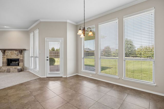 117 Thames Circle, Waxahachie, TX 75165