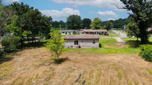 2014 Husband Road, Paducah, KY 42003
