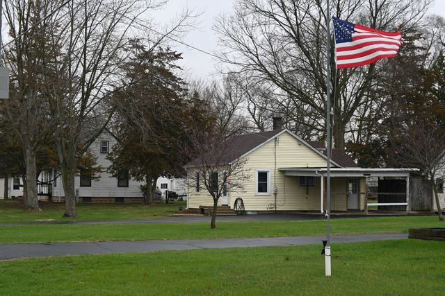 185 W Southmor Road, Morris, IL 60450