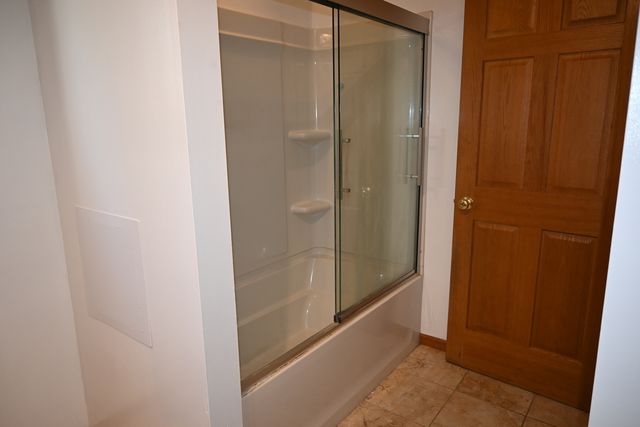 185 W Southmor Road, Morris, IL 60450