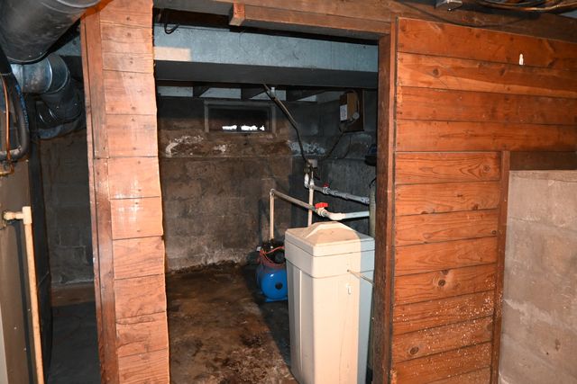 185 W Southmor Road, Morris, IL 60450