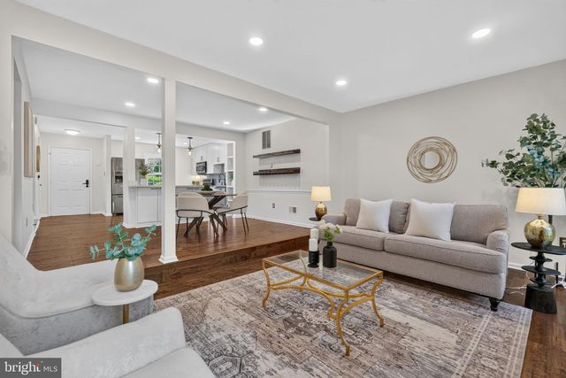 5008 DOMAIN PL, Alexandria, VA 22311