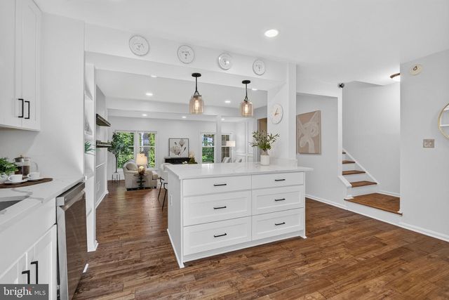 5008 DOMAIN PL, Alexandria, VA 22311