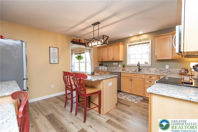 9498 Upper Little Creek Road, Lower Mt Bethel Twp, PA 18013