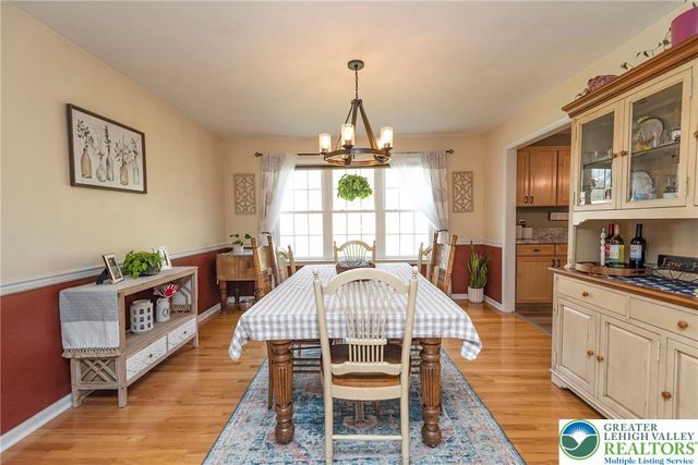 9498 Upper Little Creek Road, Lower Mt Bethel Twp, PA 18013