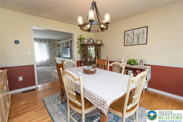 9498 Upper Little Creek Road, Lower Mt Bethel Twp, PA 18013