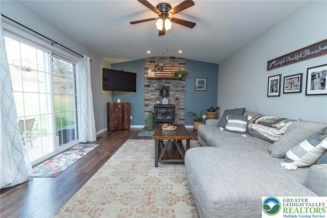 9498 Upper Little Creek Road, Lower Mt Bethel Twp, PA 18013