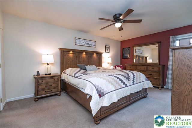 9498 Upper Little Creek Road, Lower Mt Bethel Twp, PA 18013