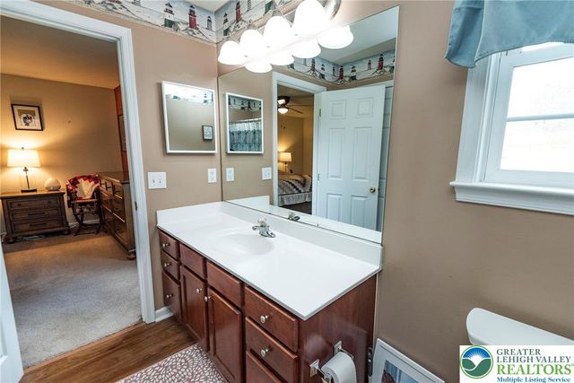 9498 Upper Little Creek Road, Lower Mt Bethel Twp, PA 18013