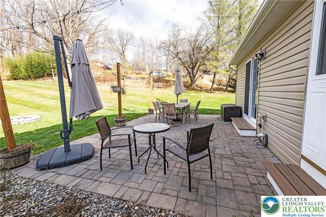 9498 Upper Little Creek Road, Lower Mt Bethel Twp, PA 18013