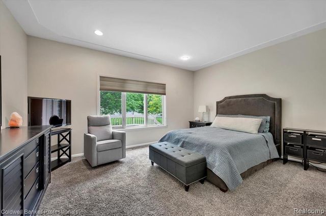 1518 Wildwood Court, Flint, MI 48532