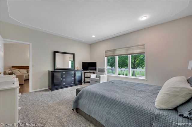 1518 Wildwood Court, Flint, MI 48532