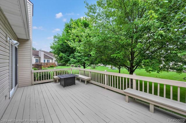 1518 Wildwood Court, Flint, MI 48532