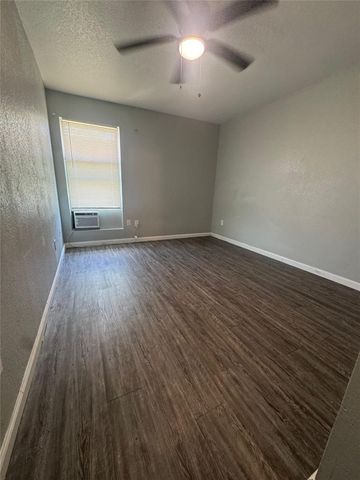 3802 Dabney Street 4, Houston, TX 77026