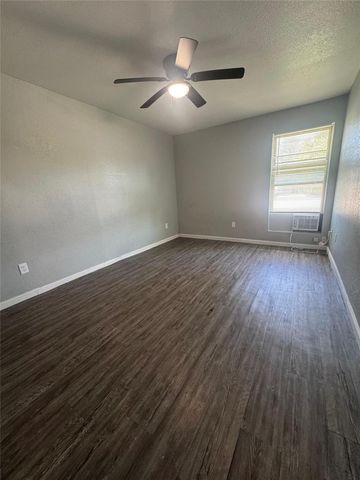 3802 Dabney Street 4, Houston, TX 77026