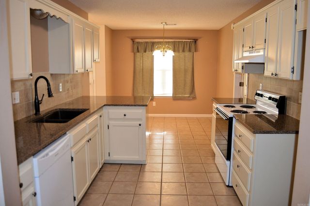 2501 Mount Vernon, Benton, AR 72015