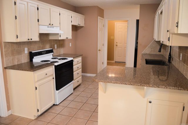 2501 Mount Vernon, Benton, AR 72015