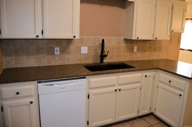 2501 Mount Vernon, Benton, AR 72015