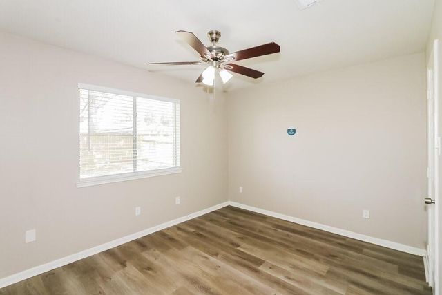 4509 Fox Run Street, Pearland, TX 77584