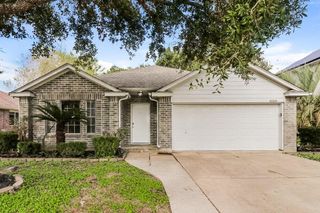 4509 Fox Run Street, Pearland, TX 77584