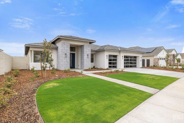 3703 Pathway Court, Bakersfield, CA 93311