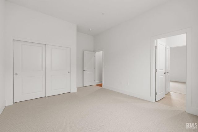 3703 Pathway Court, Bakersfield, CA 93311