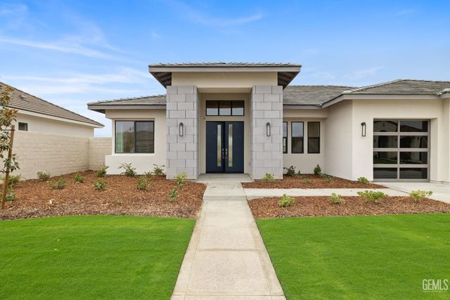 3703 Pathway Court, Bakersfield, CA 93311