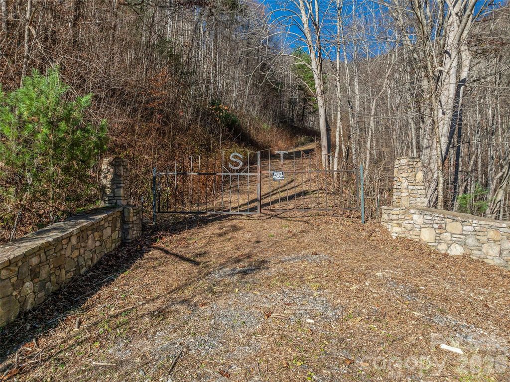 TBD Walnut Creek Road, Marshall, NC 28753