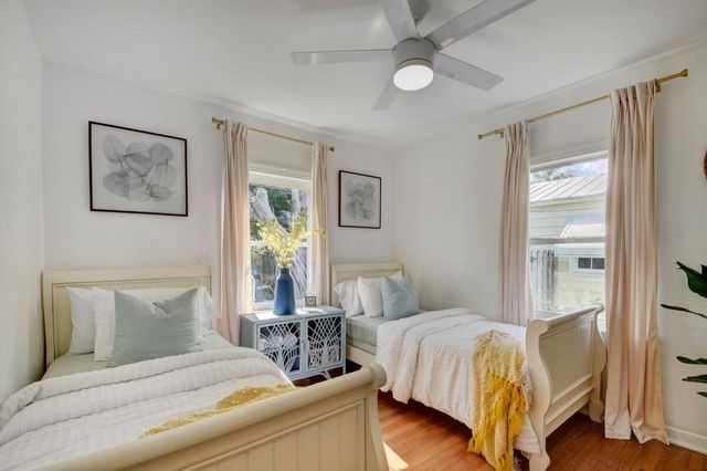 1128 N L Street, Lake Worth, FL 33460