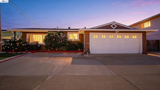 1172 Huron Ln, Hayward, CA 94545
