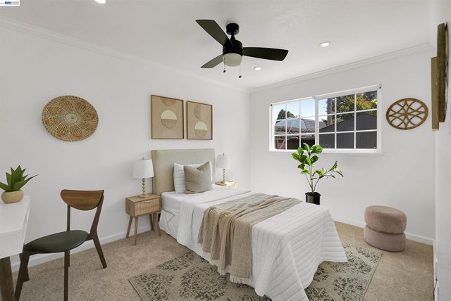 1172 Huron Ln, Hayward, CA 94545