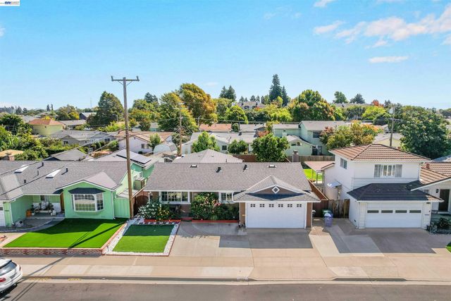 1172 Huron Ln, Hayward, CA 94545