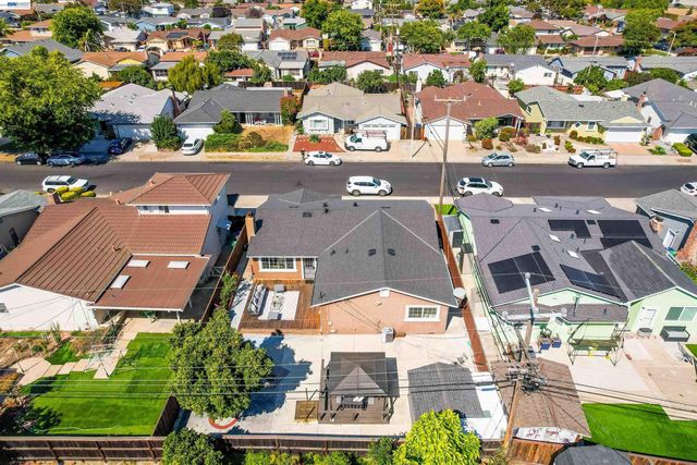 1172 Huron Ln, Hayward, CA 94545