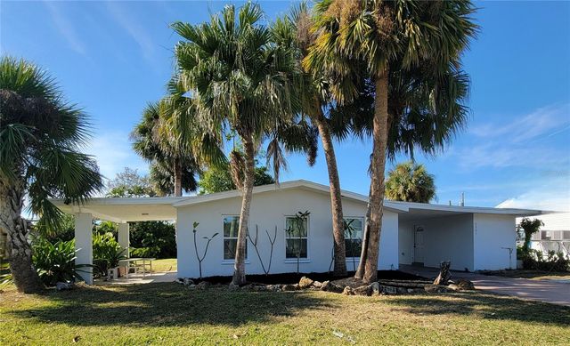 3301 ASH STREET, Punta Gorda, FL 33950