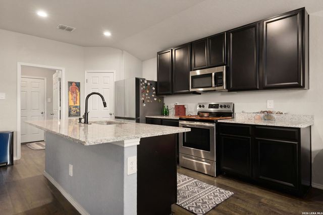 3308 Ridge, Seguin, TX 78155