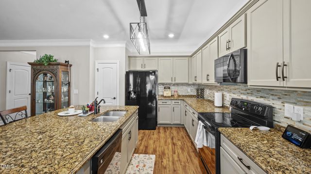 3159 Perrin Drive, Haw River, NC 27258