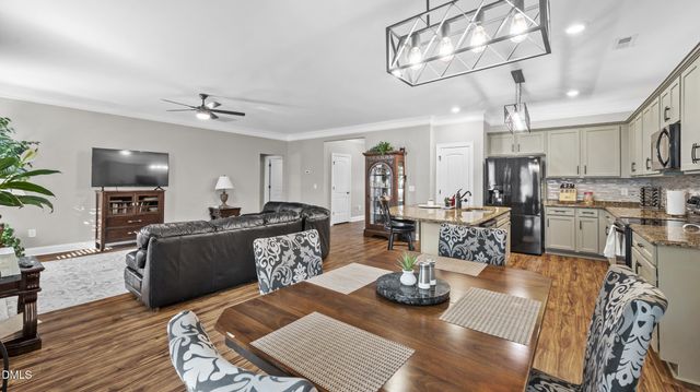 3159 Perrin Drive, Haw River, NC 27258