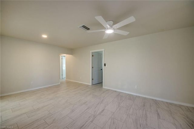 1216 SE 43rd TER, Cape Coral, FL 33904