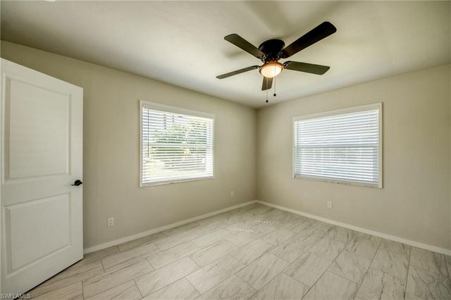 1216 SE 43rd TER, Cape Coral, FL 33904