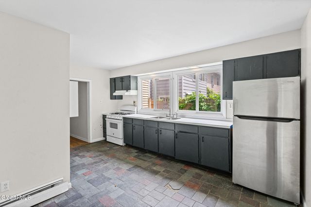452 Hudson Avenue, Albany, NY 12203