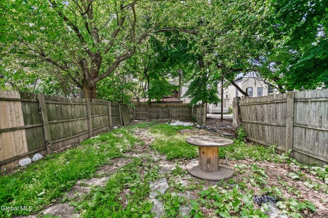 452 Hudson Avenue, Albany, NY 12203