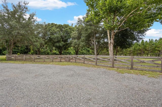 7251 NW 40TH STREET, Chiefland, FL 32626
