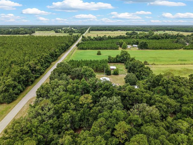 7251 NW 40TH STREET, Chiefland, FL 32626