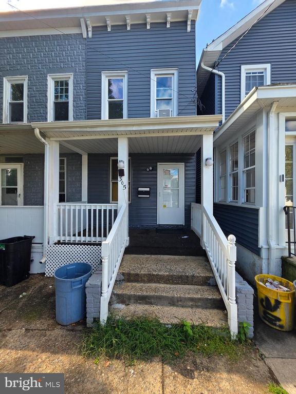 305 LAFAYETTE AVE, Hamilton, NJ 08610