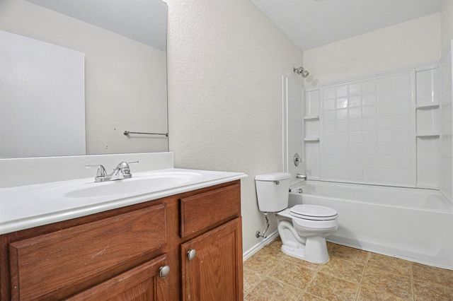 416 Grant Lane, Lavon, TX 75166