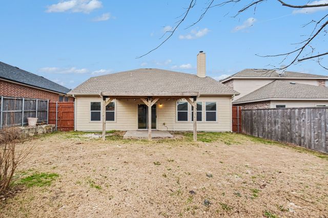 416 Grant Lane, Lavon, TX 75166