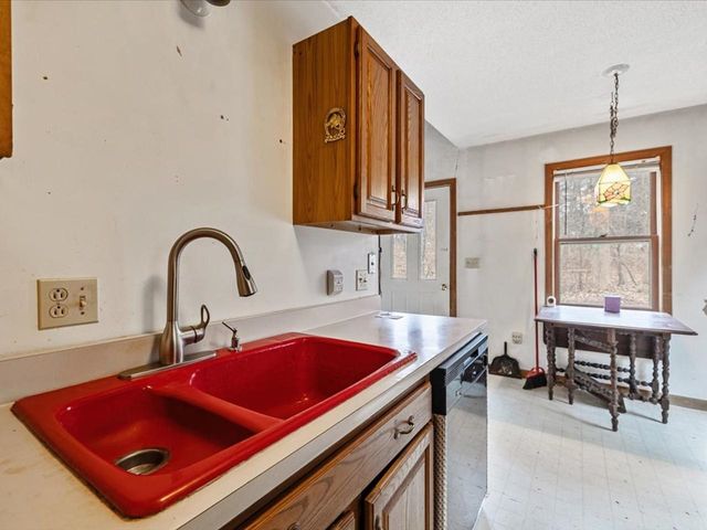 1255 Blockhouse Point Road, North Hero, VT 05474