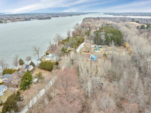 1255 Blockhouse Point Road, North Hero, VT 05474
