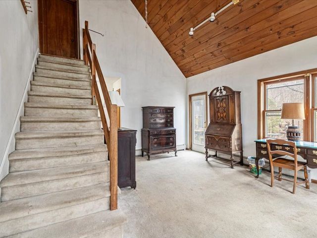 1255 Blockhouse Point Road, North Hero, VT 05474